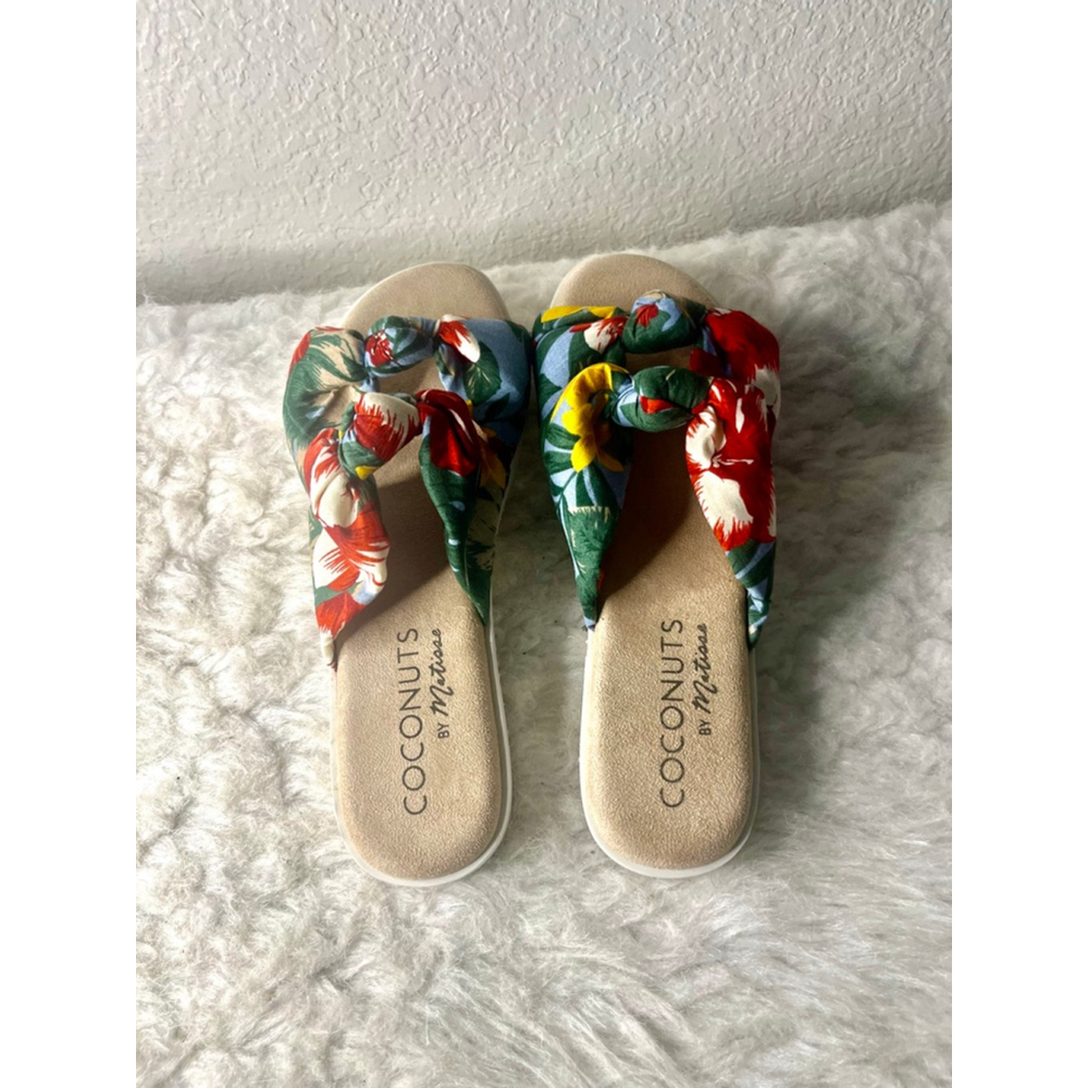 Coconuts by Matisse Tropical Knot Fabric Upper Women Size 9M - Picture 2 of 7
